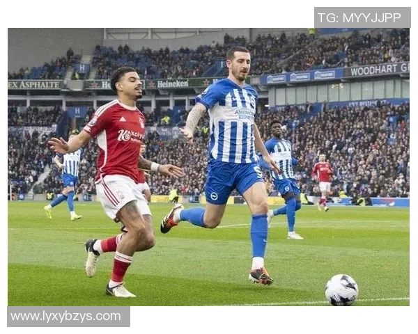 英超第15轮精彩对决埃弗顿迎战诺丁汉森林利兹联挑战强敌利物浦 英超第15轮精彩对决埃弗顿迎战诺丁汉森林利兹联挑战强敌利物浦